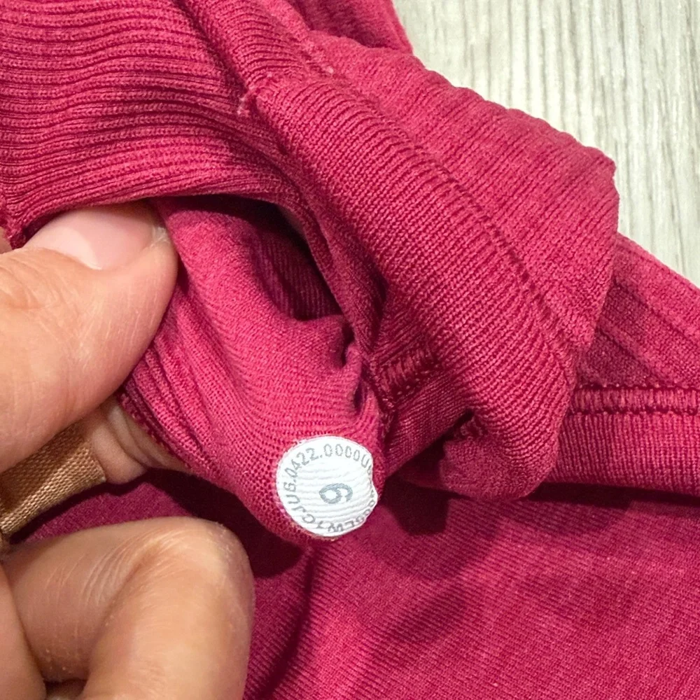 Lululemon Ebb to street cropped racer tank - Picture 4 of 4